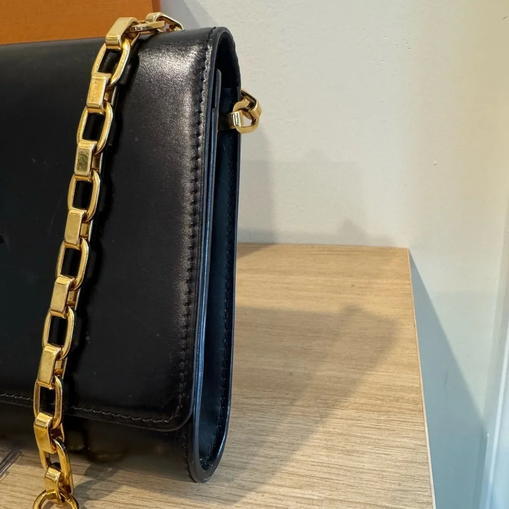 Louis Vuitton black Vivienne shoulder bag - Picture 4 of 10